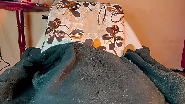 SEXYTRAV18 online show from 02/20/25, 02:40