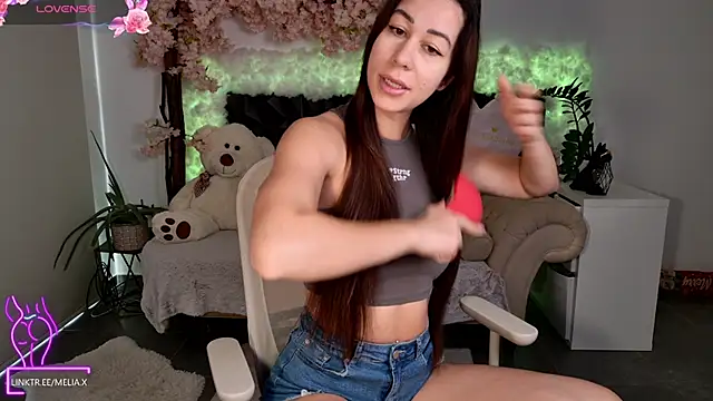 Snapshot of Meliazz chatting on 01/18/25, 09:13 Meliazz online show from 01/18/25, 09:13