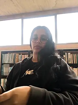 Snapshot of Annya-sweet chatting on 09/10/25, 03:12 Annya-sweet online show from 09/10/25, 03:12