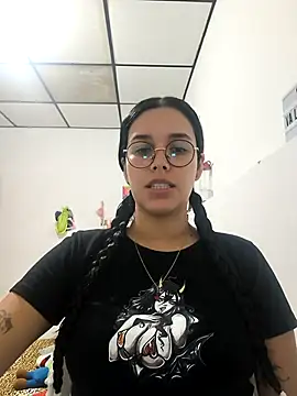 Annya-sweet online show from 10/29/25, 02:52