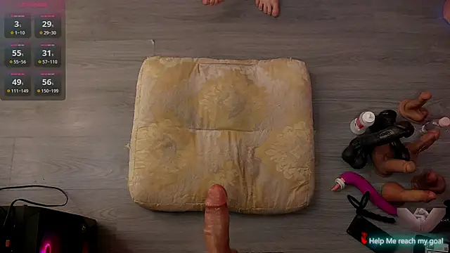 Redhead Shark new online show from 10/03/25, 12:24