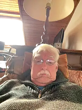 Snapshot of Steffibi1954 chatting on 11/04/25, 11:53 Steffibi1954 online show from 11/04/25, 11:53