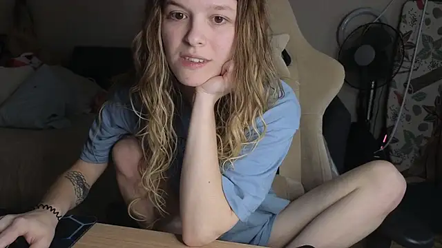 Nate   online show from 11/25/25, 04:12