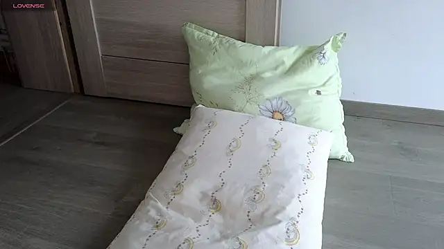 Claraxxxxx online show from 12/06/24, 12:49