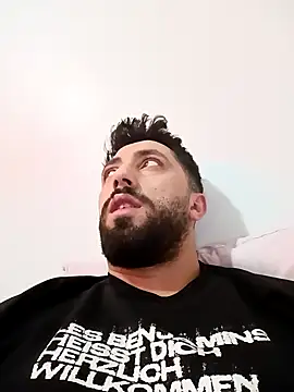 Snapshot of Rakiyy34 chatting on 03/02/25, 07:23 Rakiyy34 online show from 03/02/25, 07:23