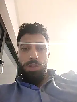 Snapshot of Rakiyy34 chatting on 10/27/25, 04:22 Rakiyy34 online show from 10/27/25, 04:22