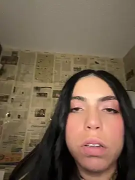 Snapshot of i_am_nina_ chatting on 05/05/26, 11:13 i am nina online show from 05/05/26, 11:13