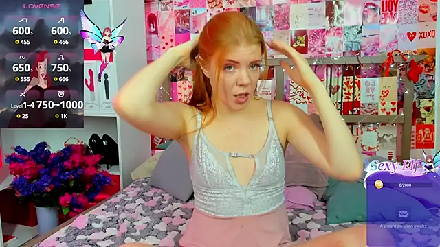 Snapshot of DiWalton chatting on 12/11/24, 11:19 DiWalton online show from 12/11/24, 11:19