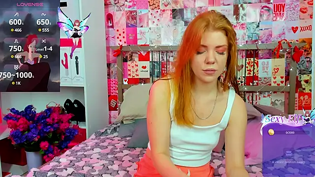 Snapshot of DiWalton chatting on 12/16/24, 02:15 DiWalton online show from 12/16/24, 02:15