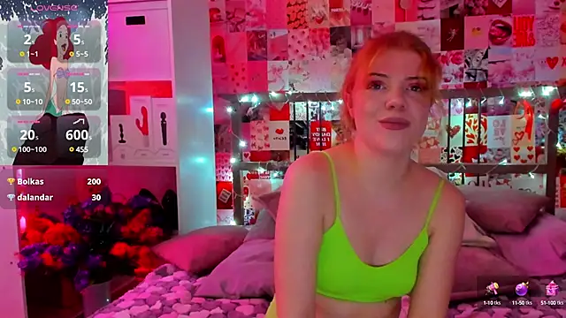 Snapshot of DiWalton chatting on 02/12/25, 08:38 DiWalton online show from 02/12/25, 08:38