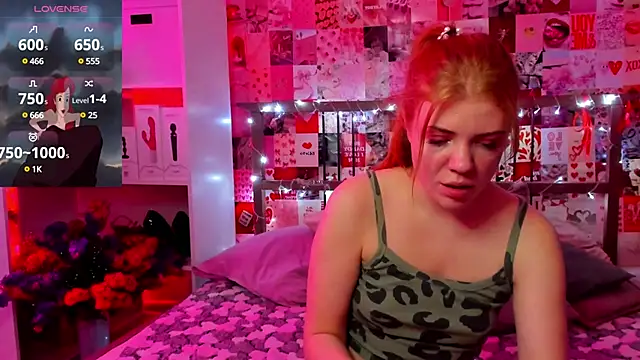 Snapshot of DiWalton chatting on 02/28/25, 10:41 DiWalton online show from 02/28/25, 10:41