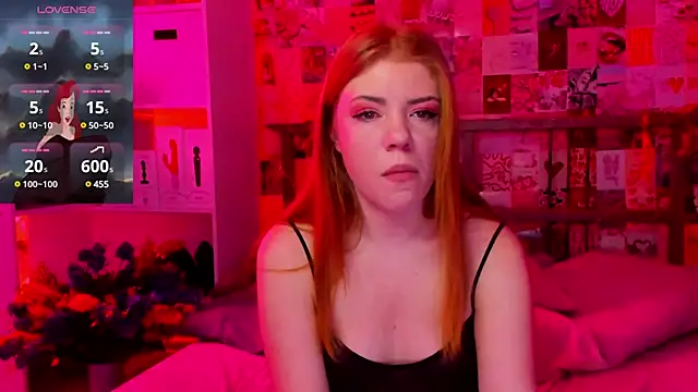 Snapshot of DiWalton chatting on 03/06/25, 11:42 DiWalton online show from 03/06/25, 11:42