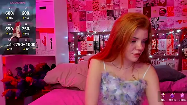 Snapshot of DiWalton chatting on 03/11/25, 08:41 DiWalton online show from 03/11/25, 08:41