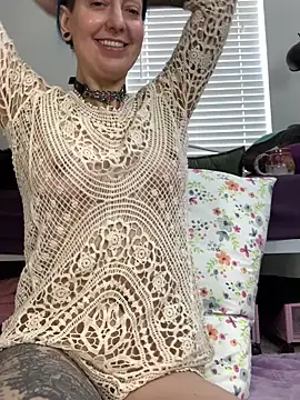 MissCumberdale online show from 01/10/26, 06:20