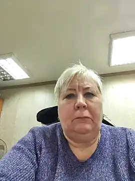 EffectFiona online show from 01/30/25, 02:58