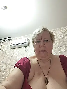 EffectFiona online show from 04/12/26, 12:26