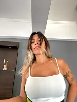 Gipoltergeist online show from 10/25/25, 01:07