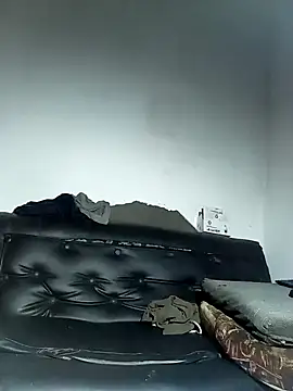 Snapshot of Gegeix chatting on 10/20/25, 01:39 Gegeix online show from 10/20/25, 01:39