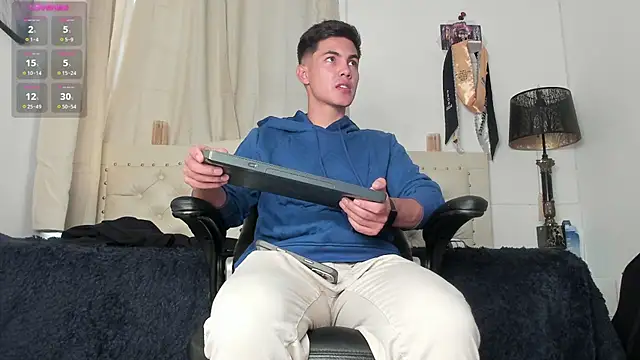 Adams ricci online show from 01/25/25, 10:28