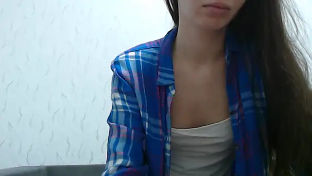 HoneyWiles online show from 11/12/25, 02:06