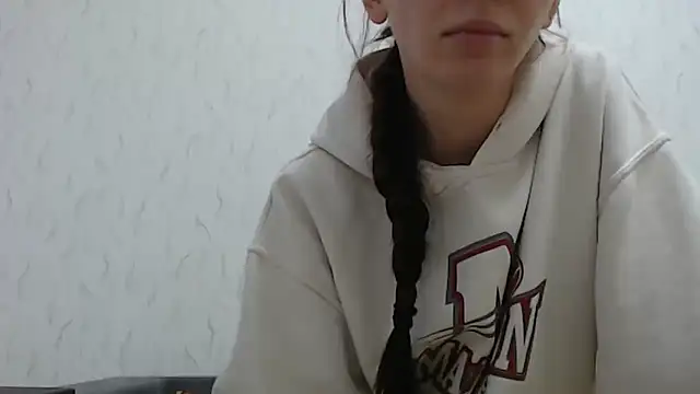 HoneyWiles online show from 01/14/26, 02:12