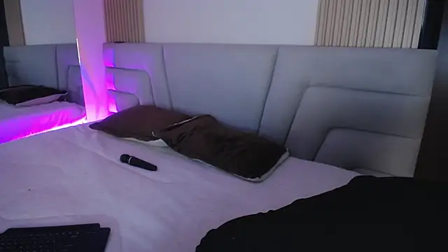 Miss Loise online show from 03/06/26, 03:36