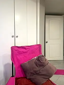 wishwashhy22 online show from 10/09/25, 06:28