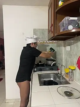 andrewmhilton  online show from 03/03/25, 07:49