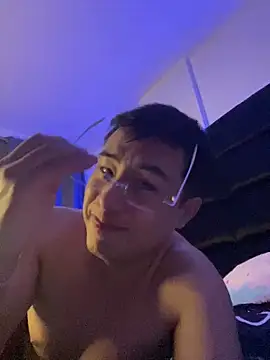 andrewmhilton  online show from 03/06/25, 08:08