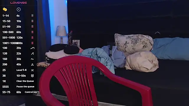 andrewmhilton  online show from 03/11/25, 10:42