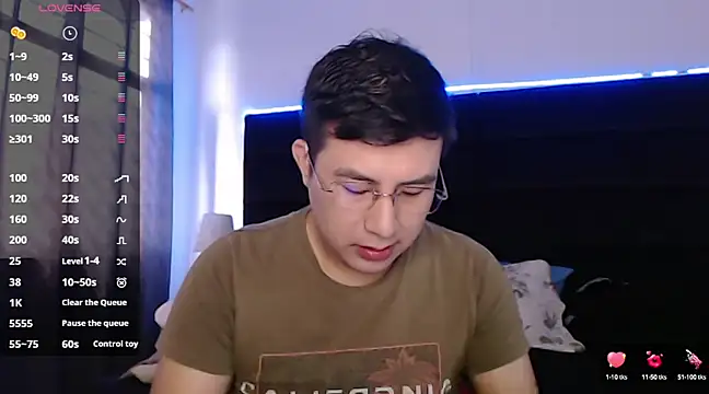 andrewmhilton  online show from 03/13/25, 08:11