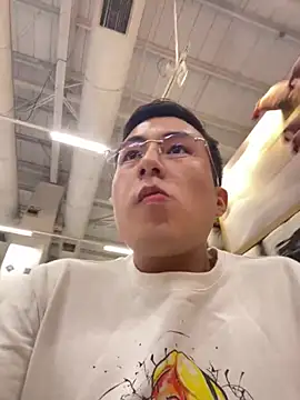 andrewmhilton  online show from 03/13/25, 11:16