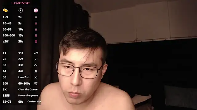 andrewmhilton  online show from 10/13/25, 06:35