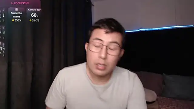 andrewmhilton  online show from 02/01/26, 07:18