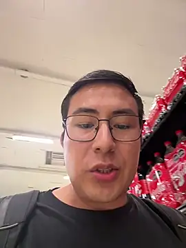 andrewmhilton  online show from 03/05/26, 12:28