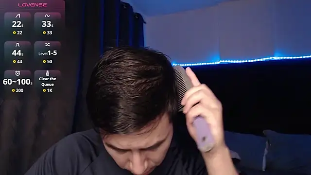 andrewmhilton  online show from 03/08/26, 07:23