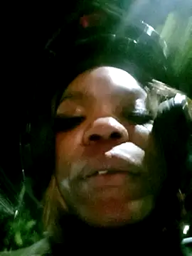 Kenya Agu online show from 01/14/25, 03:43