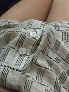 maxxx20202020 online show from 10/17/25, 08:50