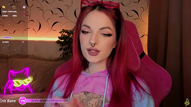 Snapshot of BratzieDarsie chatting on 02/11/26, 01:49 BratzieDarsie online show from 02/11/26, 01:49