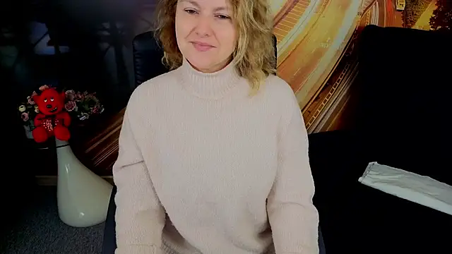 Snapshot of EmmaxPark chatting on 02/16/26, 06:53 EmmaxPark online show from 02/16/26, 06:53