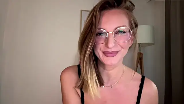 HornyJudith online show from 12/17/25, 07:14