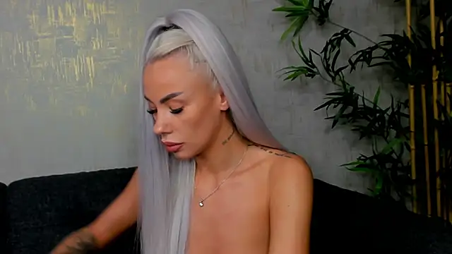 Bailey Rush online show from 03/14/25, 11:45