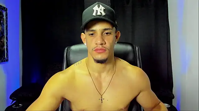 jhonnysnow17 online show from 10/23/25, 02:44