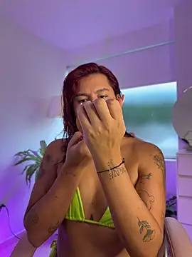 ari artis online show from 09/15/25, 08:31