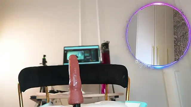 Miss69Ri99 online show from 03/09/26, 11:53