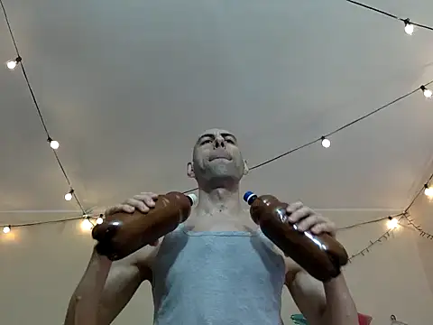 Snapshot of HandsomeAlfie chatting on 09/20/25, 06:47 HandsomeAlfie online show from 09/20/25, 06:47