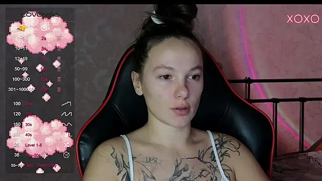 lil luna x online show from 12/13/24, 05:21