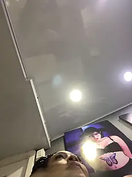 Aluna sweet online show from 10/15/25, 06:52