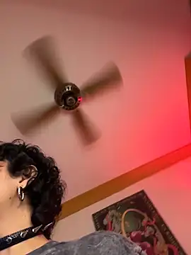 ZahaRoseee online show from 03/28/26, 05:18