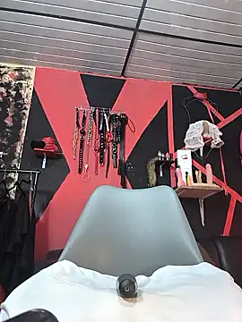 mal x online show from 10/01/25, 02:01